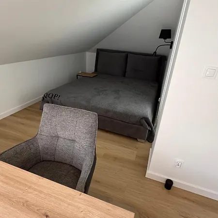 Homerentals - Reja - Blisko Zoo, Ogrodu Botanicznego Wrocław